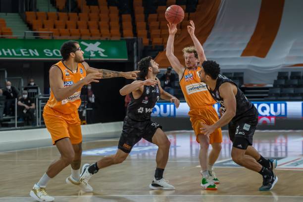 还是其个人 还是其个人